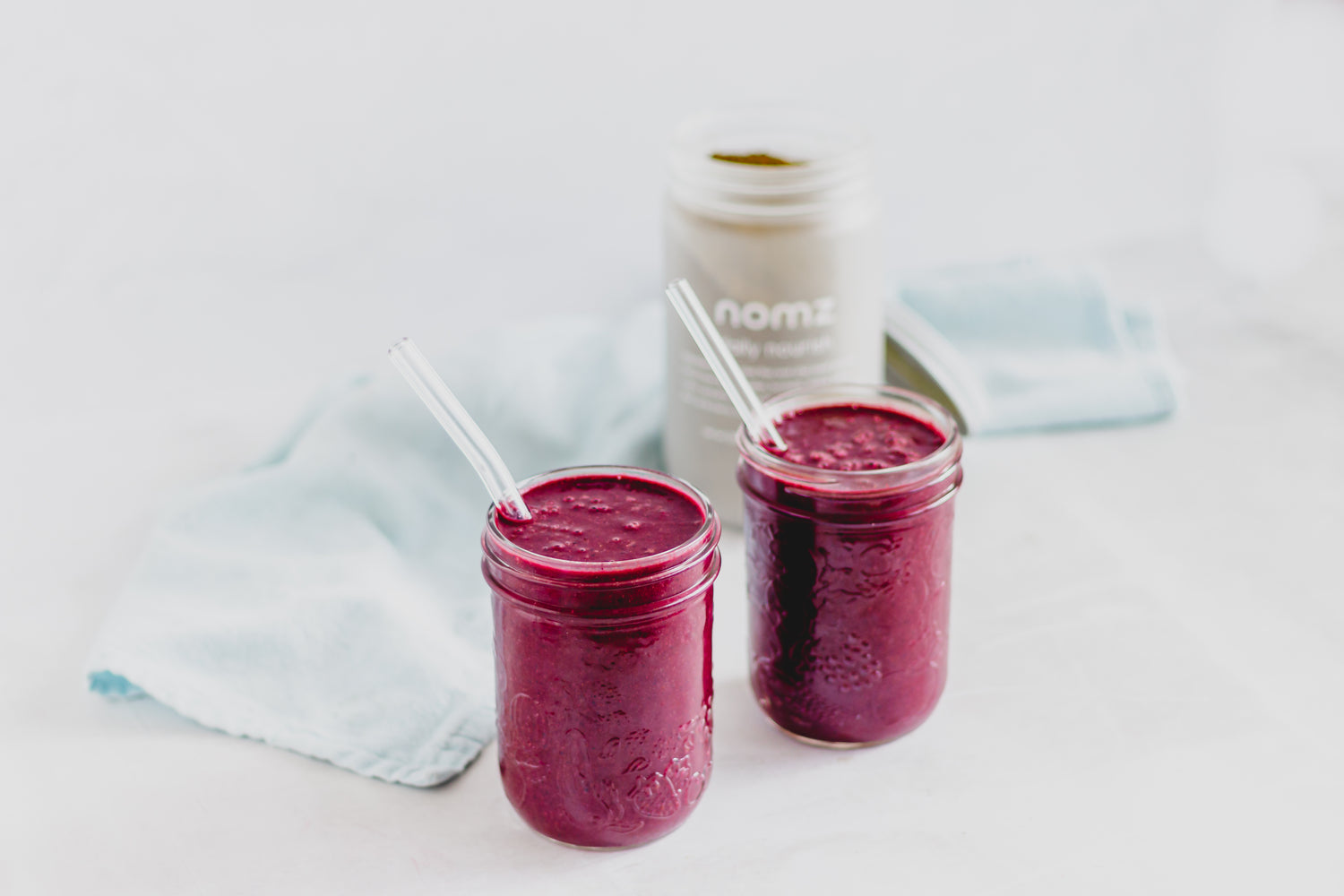 Antioxidant Berry Beet Smoothie